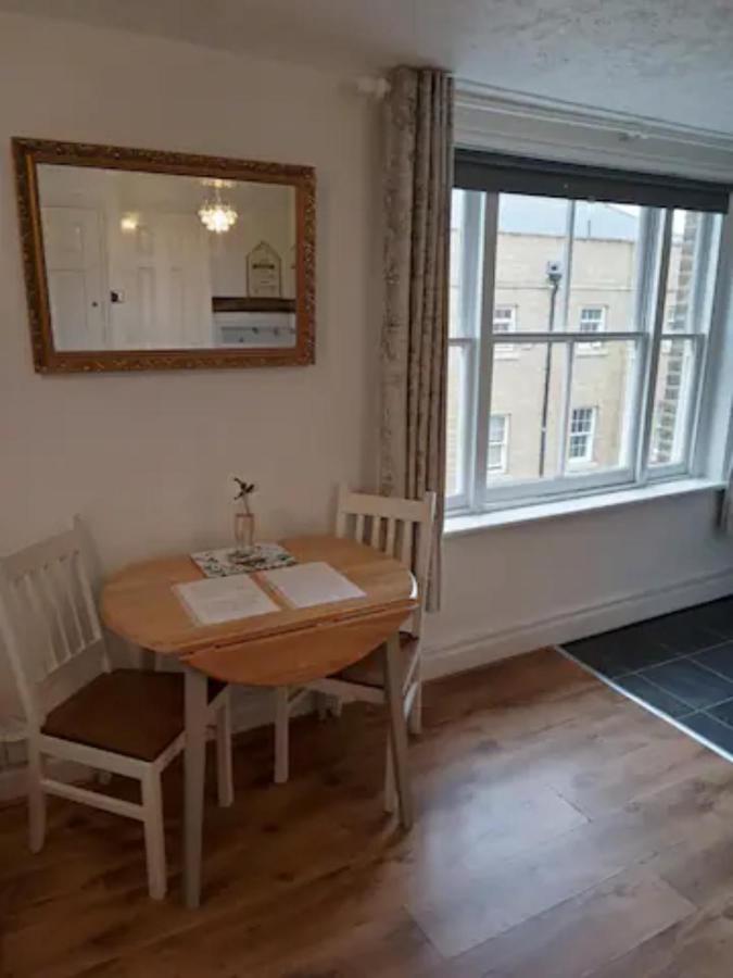 Havisham Studio Flat Rochester Me1 1Xz Strood Bagian luar foto