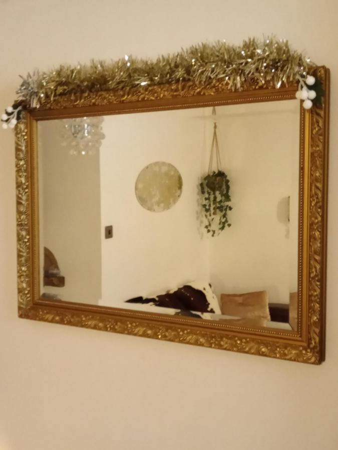 Havisham Studio Flat Rochester Me1 1Xz Strood Bagian luar foto